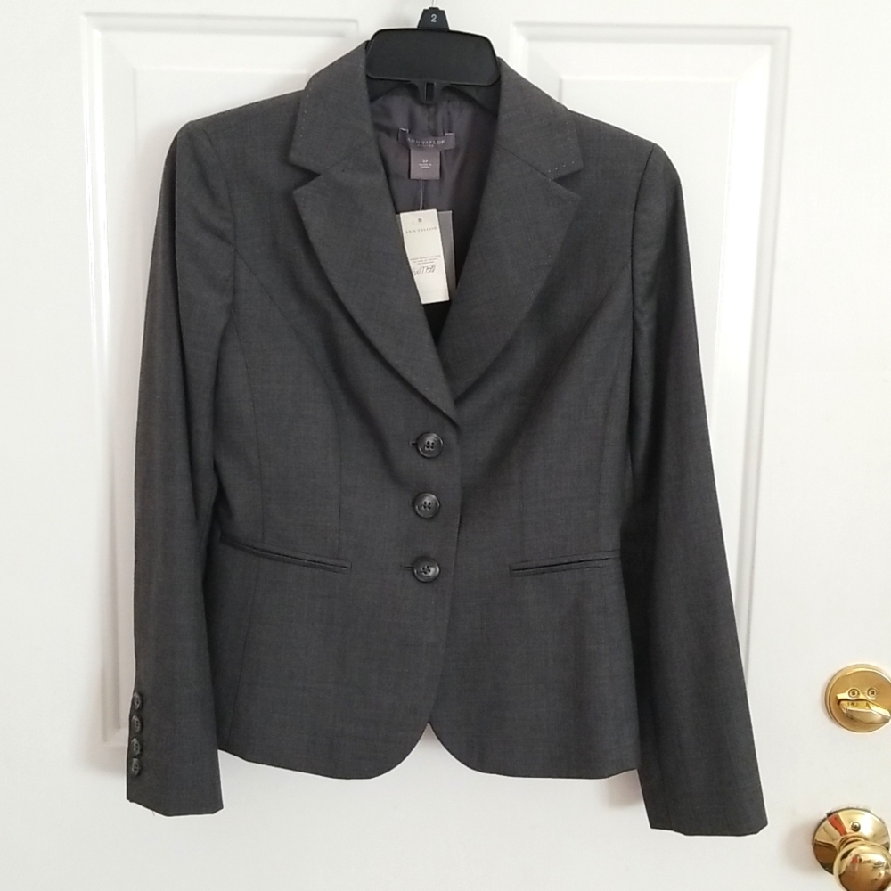 Charcoal Suit Jacket Size 2Petite Ann Taylor - NWT